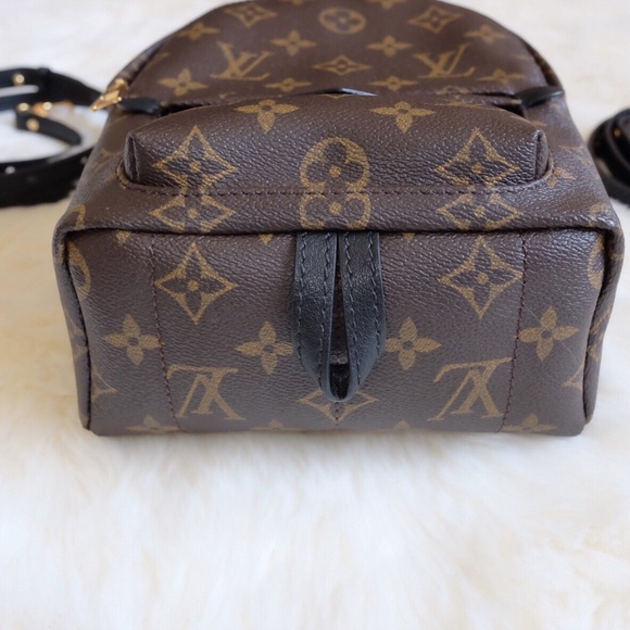 ✖️SOLD Louis Vuitton Palm Springs Mini Backpack - Picture 5 of 8